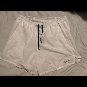 Nike size Large men’s white 5inch shorts